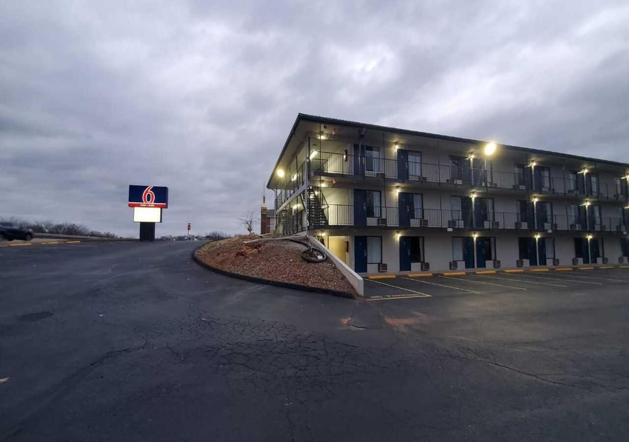 Crestview Inn Branson West Eksteriør billede